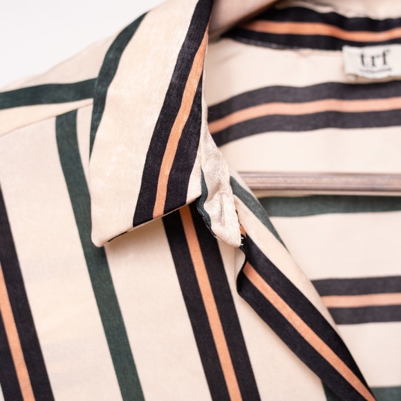 ZARA TRF Collection Striped Blouse Long Sleeve Button Down Shirt Size M - Picture 4 of 6